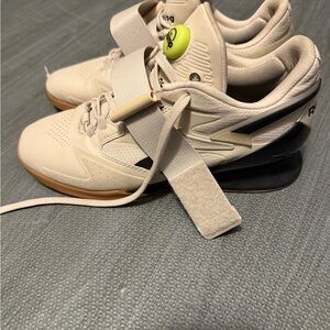 Reebok Beige and Black Lifters